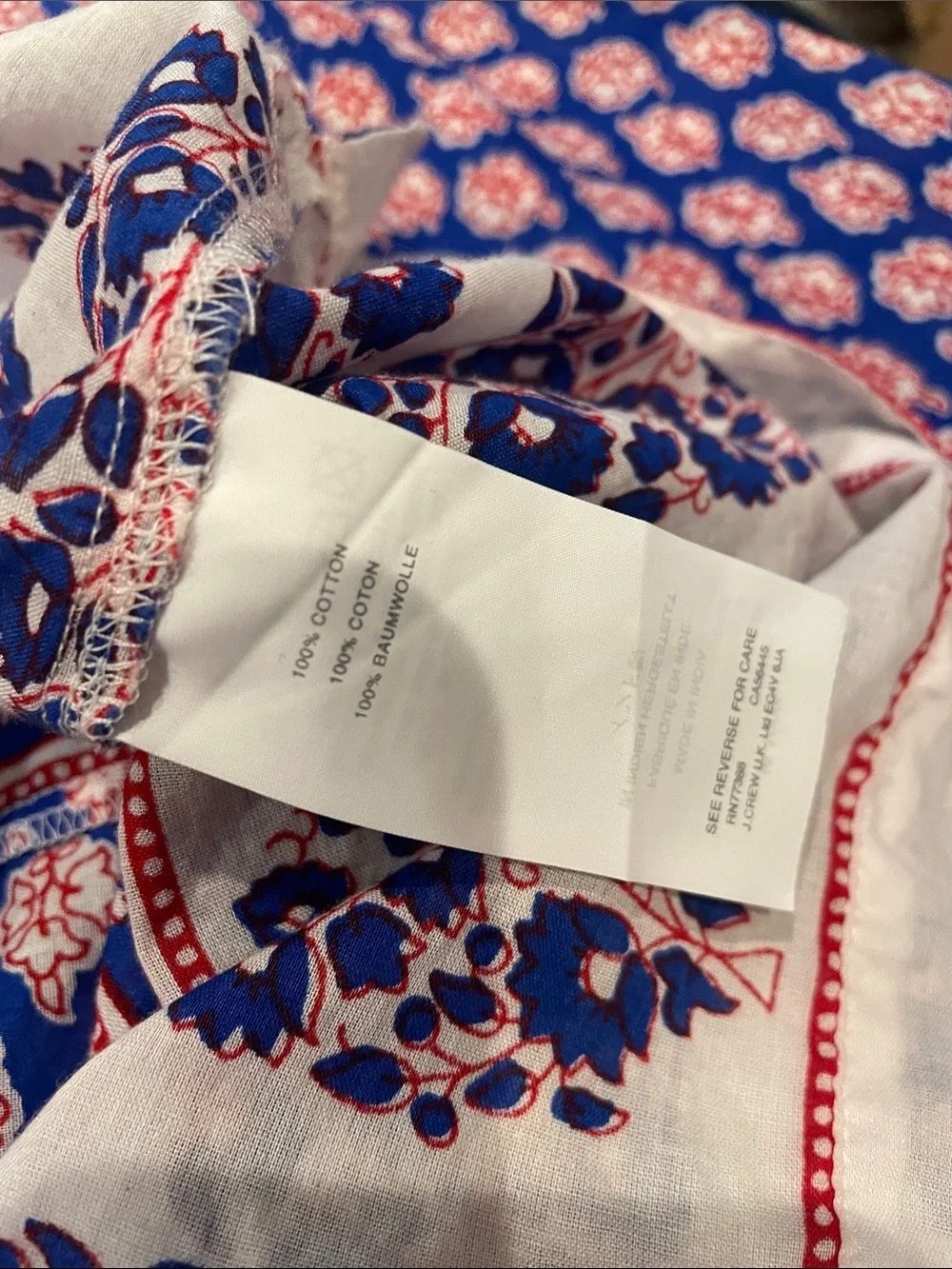 Printed Split-Neck blouse - Blue- red j. Crew size 6 like new